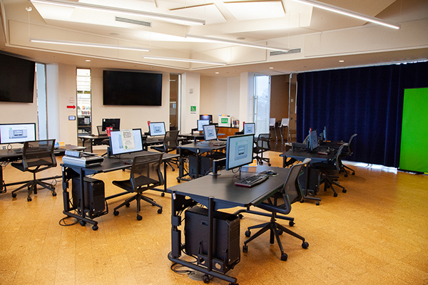 Digital Media Lab at Libbie Mill Library with computers